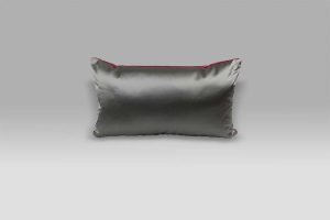 Cuscino 50x30 Trentino Magenta velluto raso fucsia grigio Designers Guild