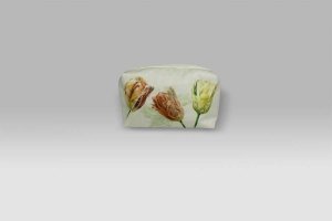 Trousse Spring Tulip Buttermilk medium Designers Guild