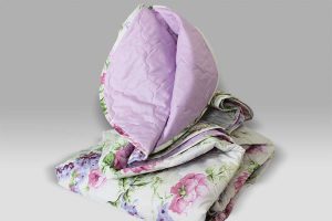 Trapuntino Tanya fiore rosa Martha O-Neil by Tag House