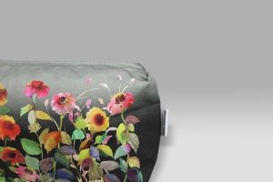 Trousse Indian Sunflower Graphite media Designers Guild
