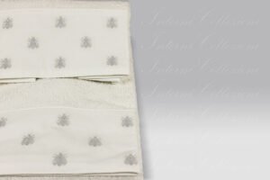 Coppia Spugna Api Bath Linens bianco ricamo grigio Mastro Raphael