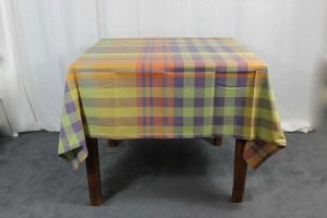 Tovaglia v1350 scozzese Bossi Casa
