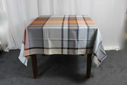 Tovaglia v1353 scozzese Bossi Casa