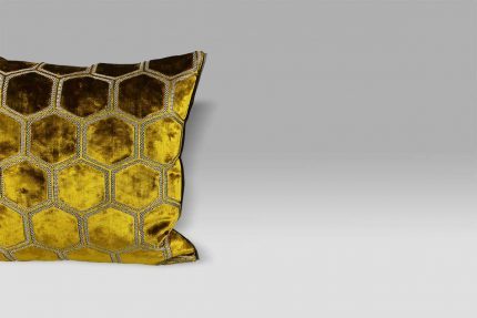 Cuscino 43x43 Manipur Ochre ocra Designers Guild