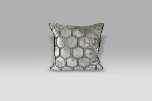 Cuscino 43x43 Manipur Oyster avorio Designers Guild