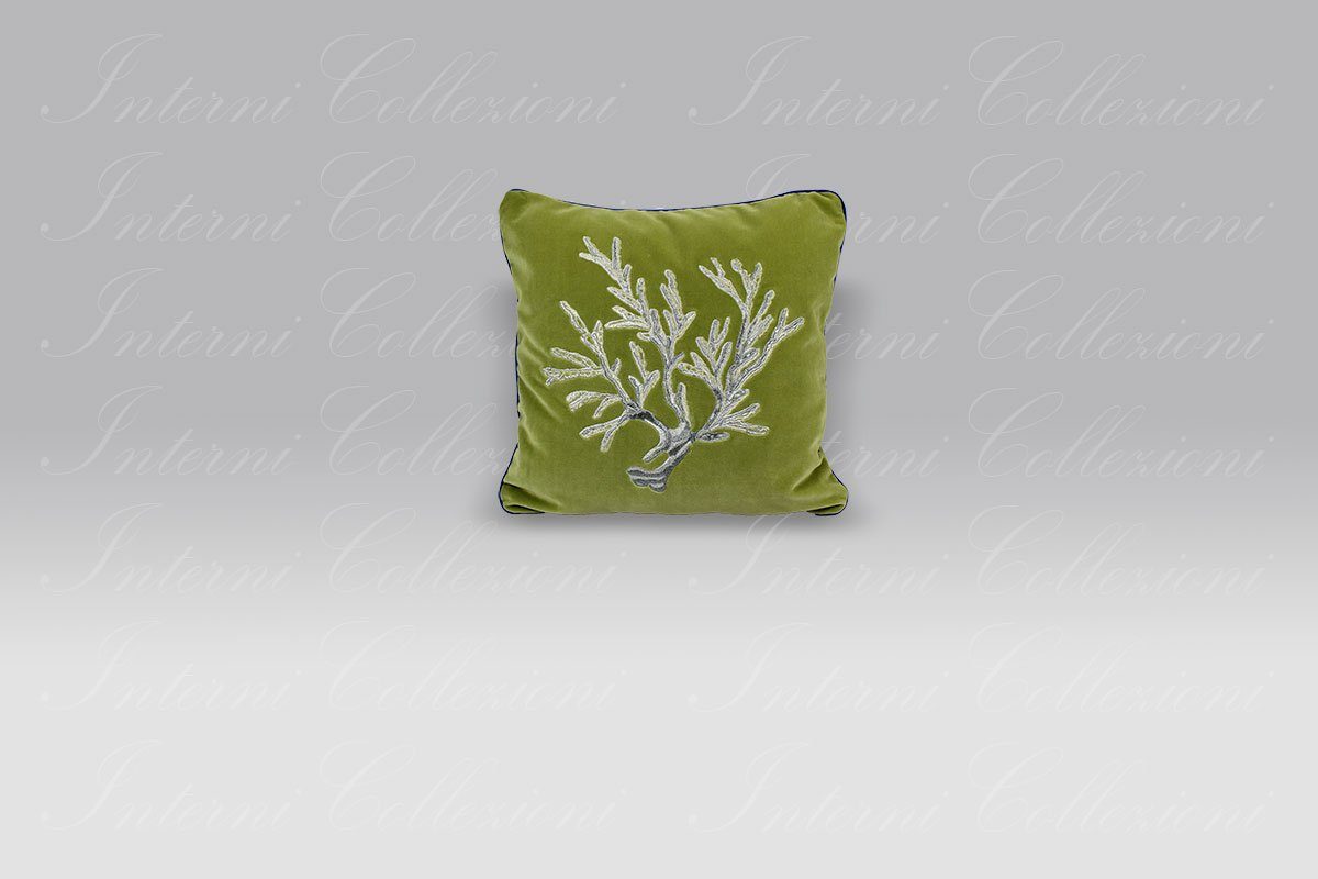 Cuscino Velluto ricamo Corallo lurex verde Mastro Raphael Cuscino Velluto ricamo Corallo lurex verde Mastro Raphael