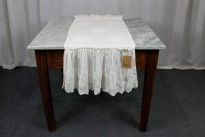 Runner Marie Antoinette bianco vintage Opificio dei Sogni