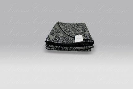Copriletto Cerchietti nero David Home Collection