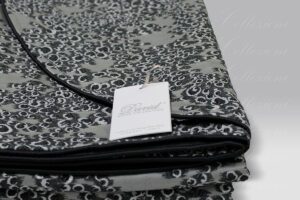 Copriletto Cerchietti nero David Home Collection