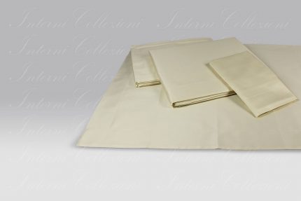 Completo Lenzuola Maine raso gardenia avorio Micol
