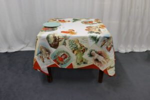 Tovaglia Artissima Cartoline 3939 Tag House