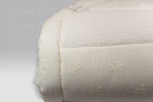 Trapunta Patchwork panna-bianco David Home Collection