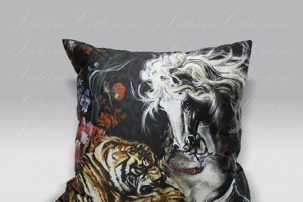 Cuscino Michelangelo black 60x60 Roberto Cavalli