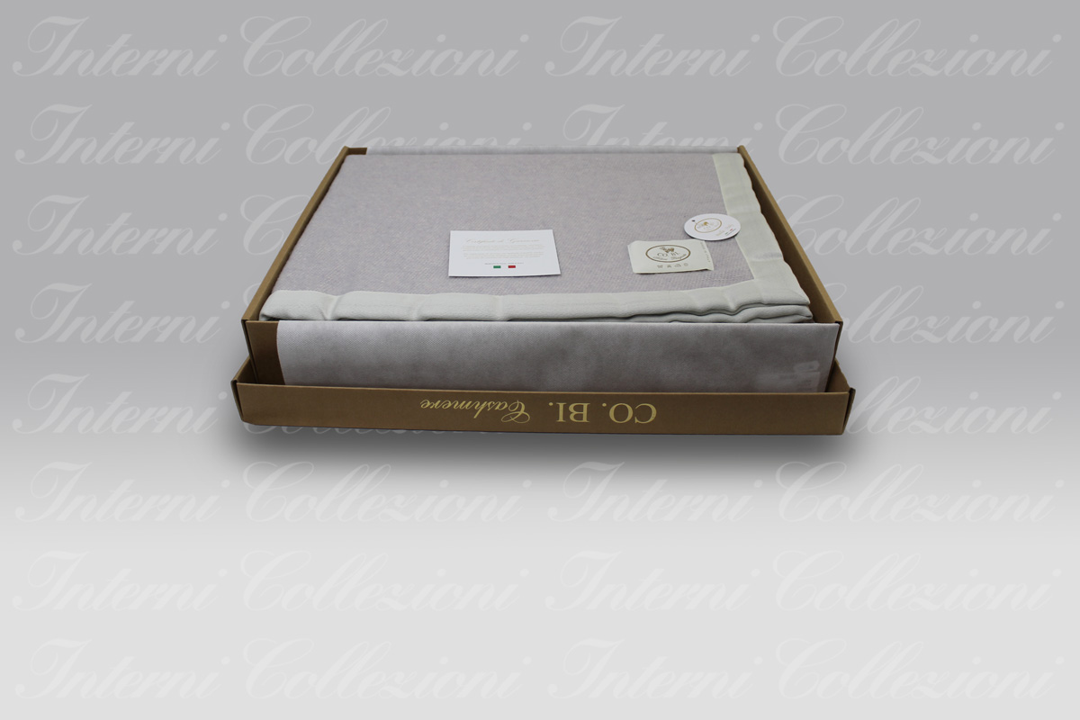Sotto Coperta Manu lilla Copertificio Biellese Sotto Coperta Manu lilla Copertificio Biellese