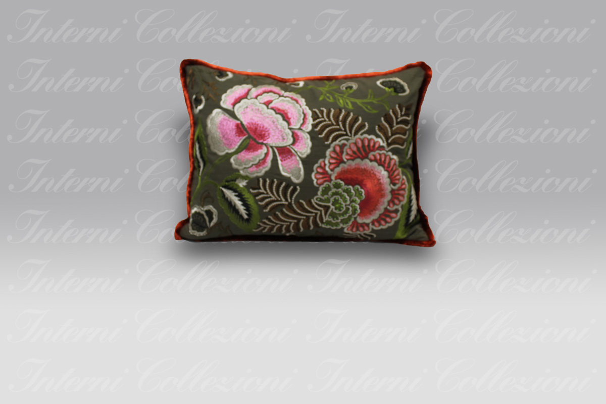 Cuscino Rose de Damas embroidered Designers Guild Cuscino Rose de Damas embroidered Designers Guild
