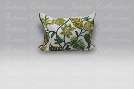 Cuscino Foglia Decoratica Embroidered Designers Guild