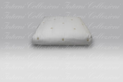 Quilt Api Satin bianco ricamo beige Mastro Raphael