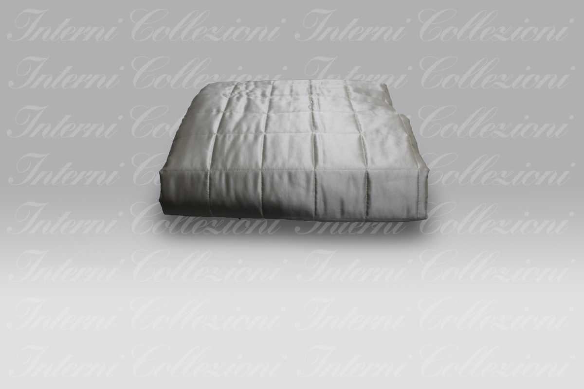 Quilt Perlage silver Dea (1) Quilt Perlage silver Dea